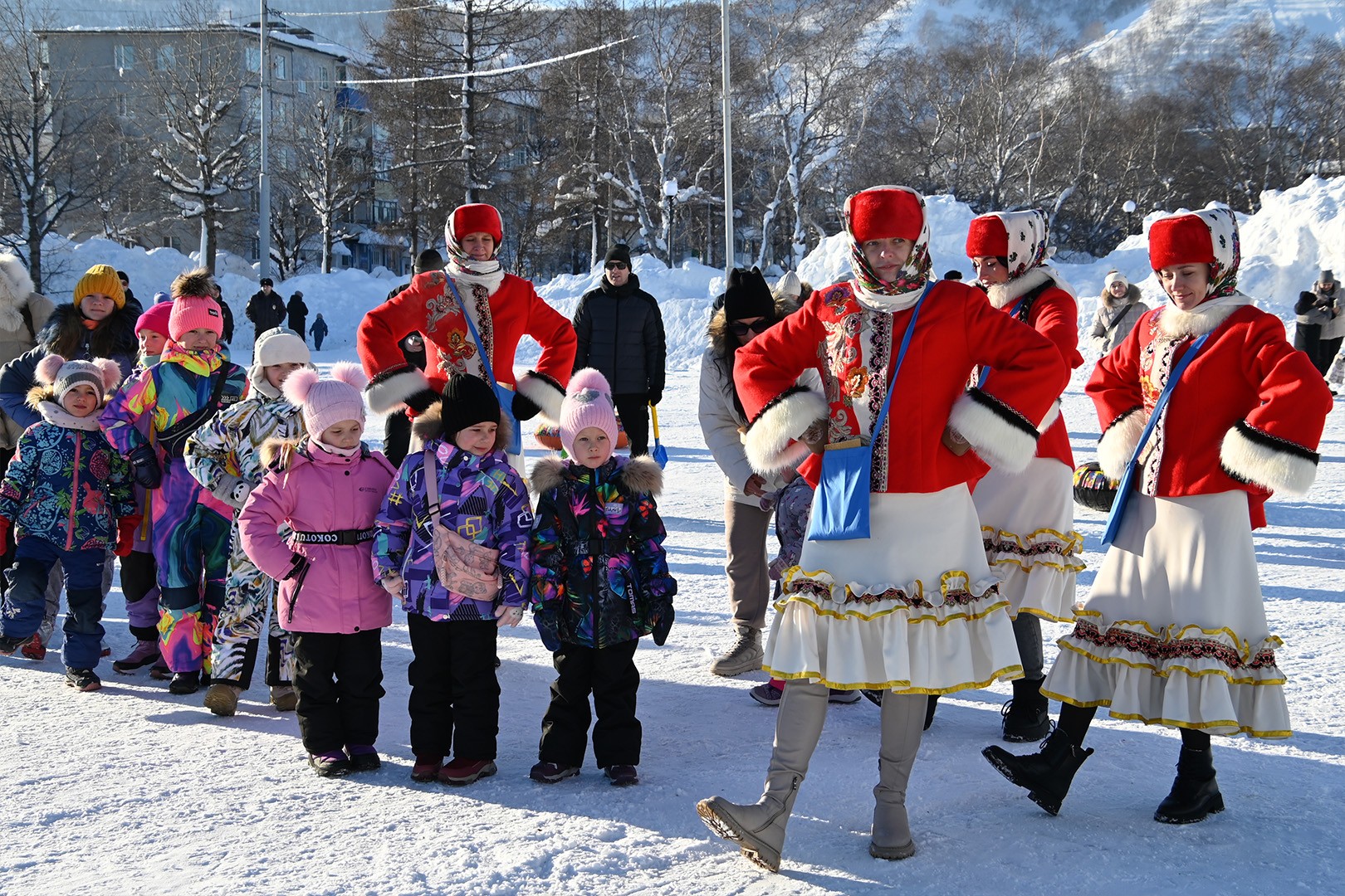 В Вилючинске прошли рождественские народные гуляния