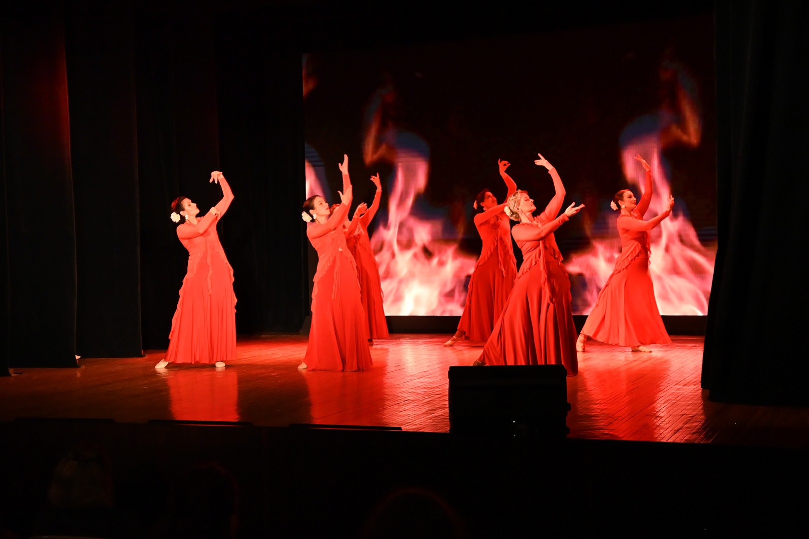 «Flamenco del Mar»: огонь, страсть и 10 лет в танце